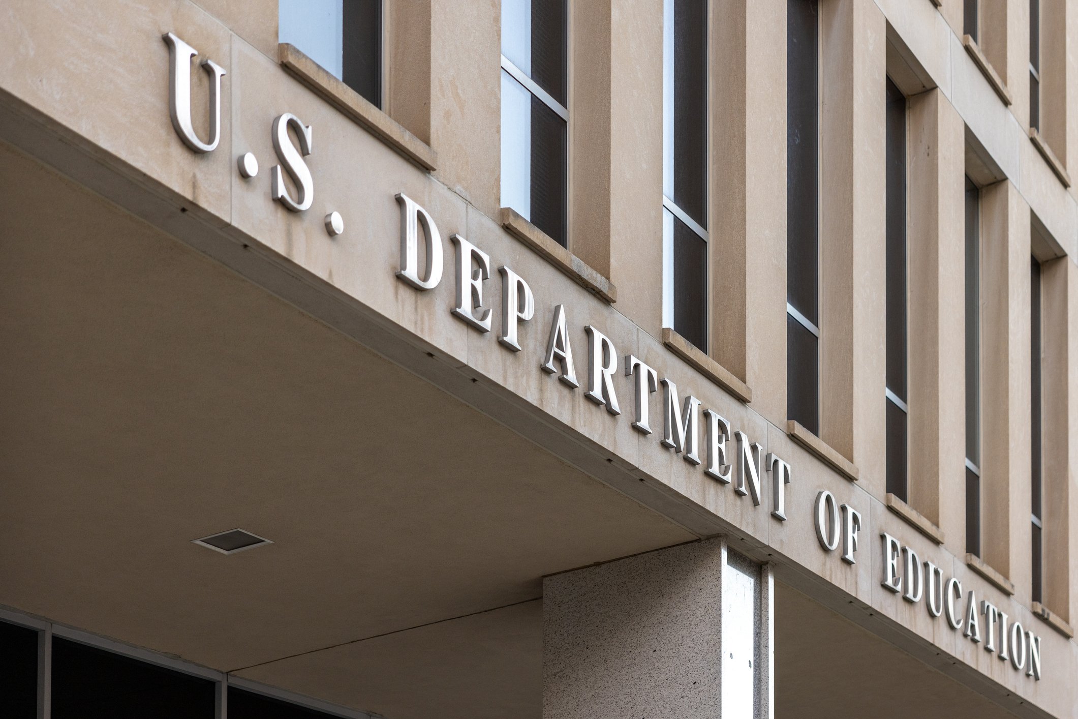 ED, 전문 프로그램 정의를 위한 최신 제안 발표