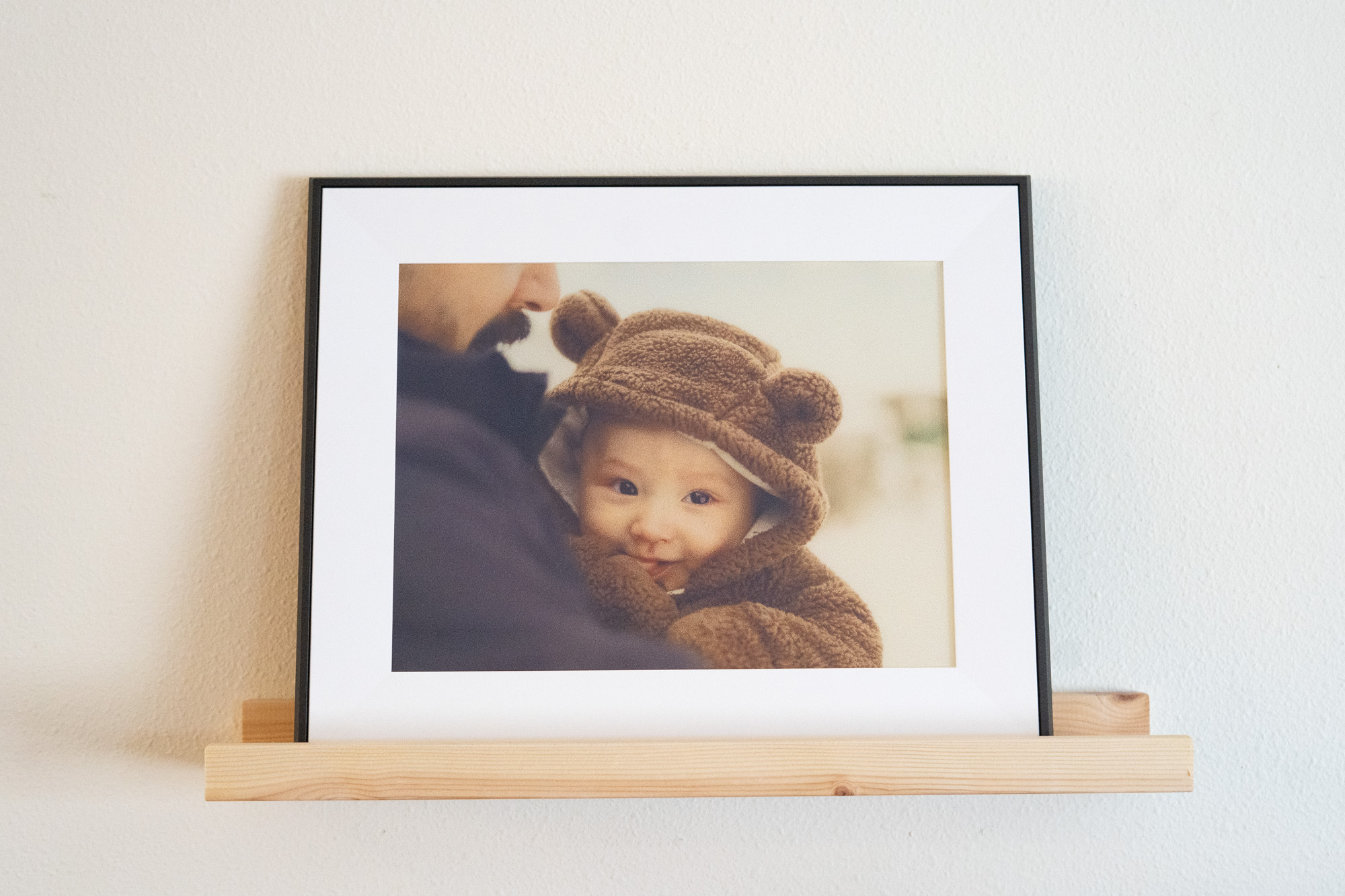 Aura의 첫 번째 컬러 E 잉크 프레임은 코드를 거부하는 사용자를 위한 것입니다