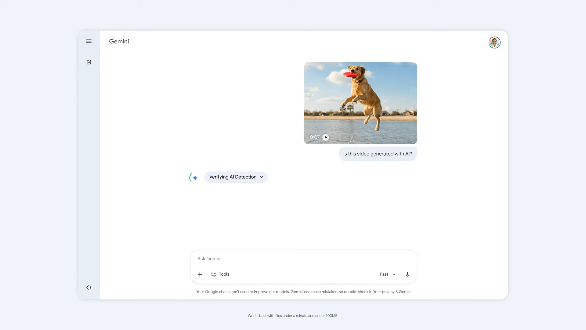 Google의 Gemini 앱은 동영상이 Google AI로 제작되었는지 확인할 수 있습니다