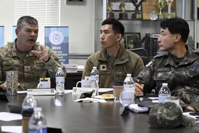 한미 공군 헌병, 유대 강화