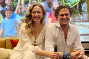 샤키라가 아르헨티나에서 아들들과 함께 공연하고 라틴 음악에서 더욱 기분 좋은 순간