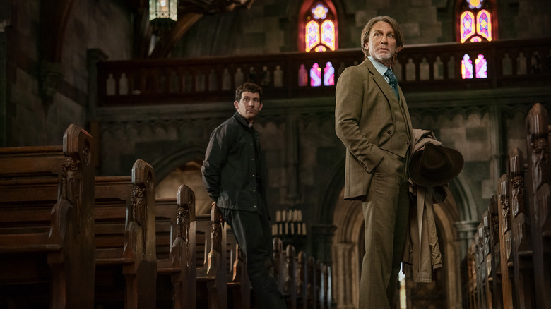 Wake Up Dead Man 리뷰: Rian Johnson의 세 번째 Knives Out 영화는 날카롭고 똑똑하며 관련성이 매우 높습니다