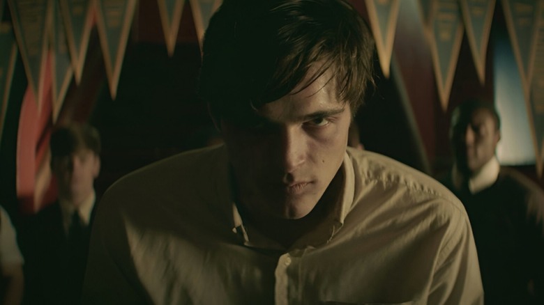 Rotten Tomatoes 점수가 97%인 Jacob Elordi의 2020년 공포 영화는 숨겨진 보석입니다