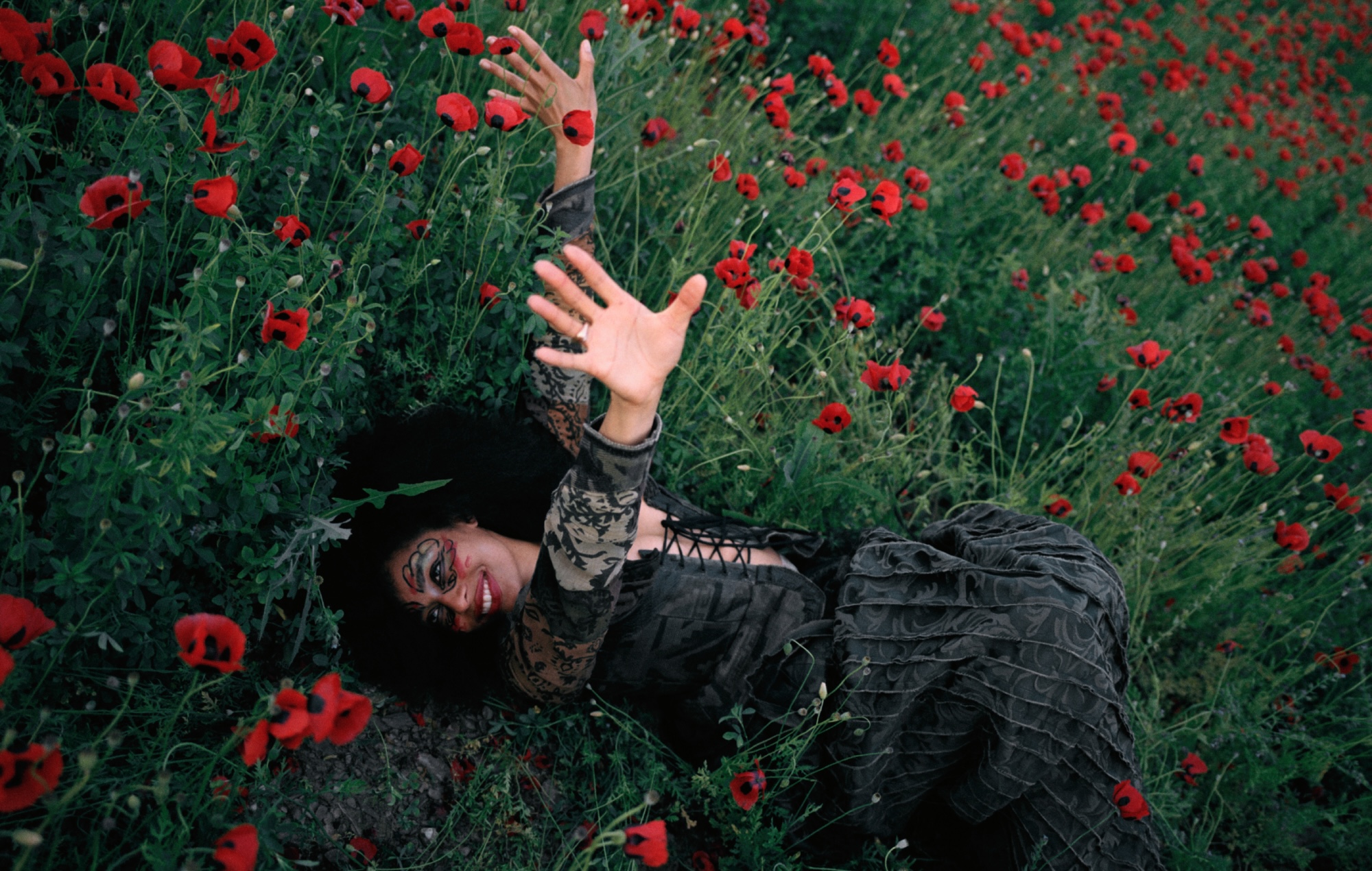 Celeste: “사람의 발 앞에 부서졌다는 이 이야기는 매우 무력합니다.”