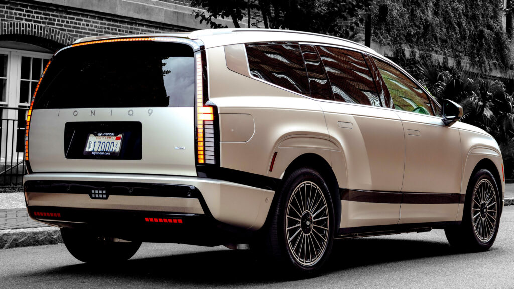 현대·기아차 전기차 판매, 세액공제 하룻밤 사이에 사라져