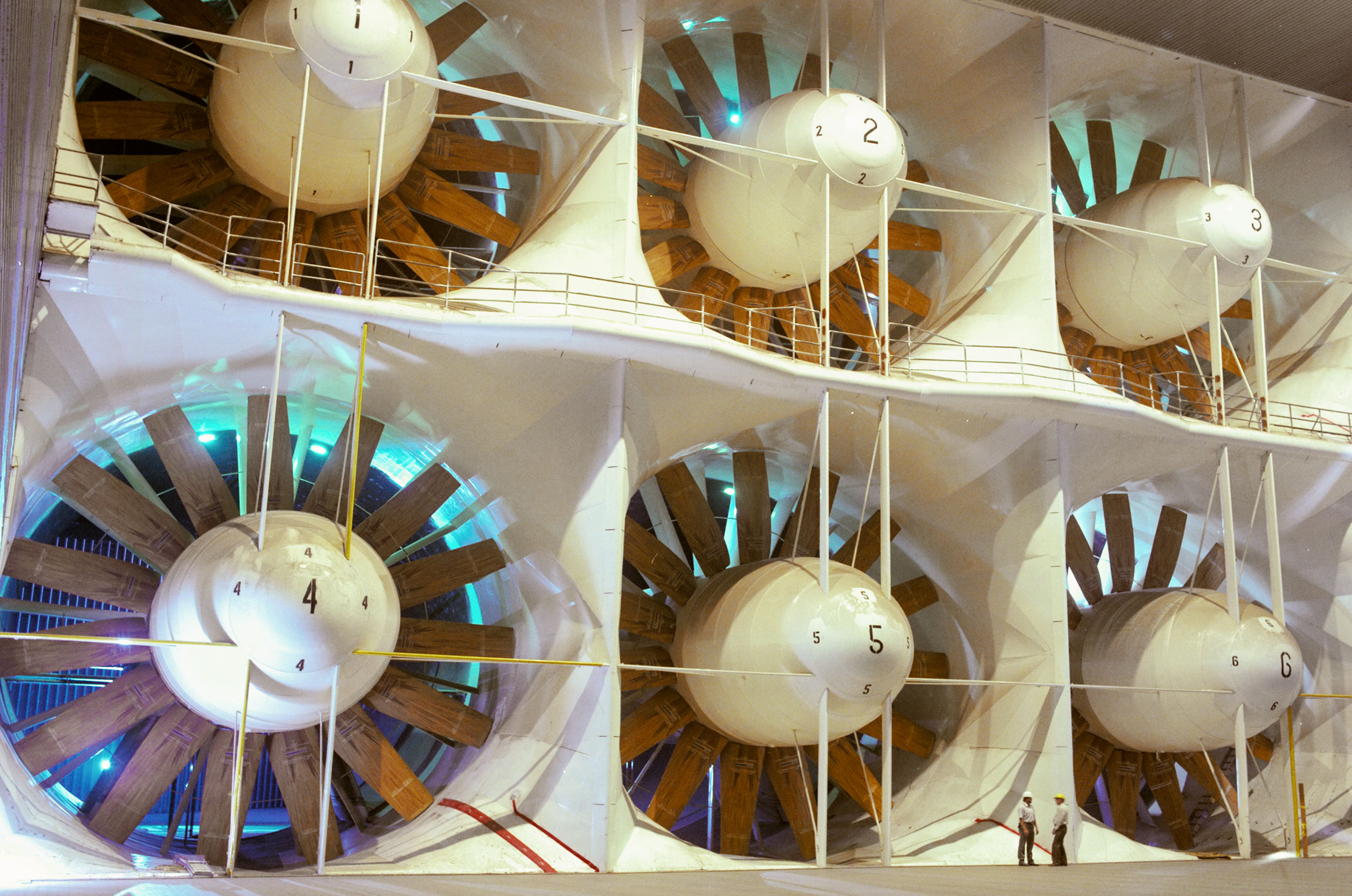 NASA Ames 연구 센터 기록 보관소 내부