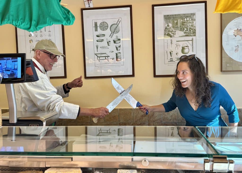 AK 월간 요약: 2025년 10월