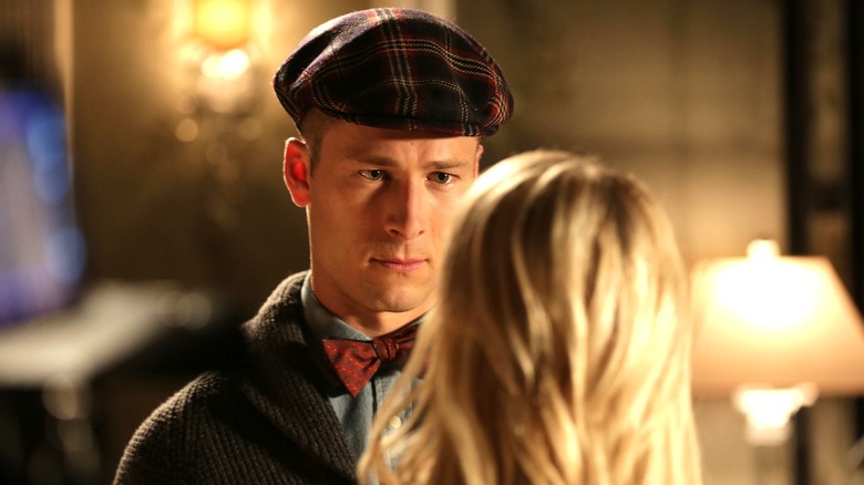 글렌 파월(Glen Powell)이 영화배우가 되기 전 이 기발하고 과소평가된 공포 시리즈에 출연했습니다